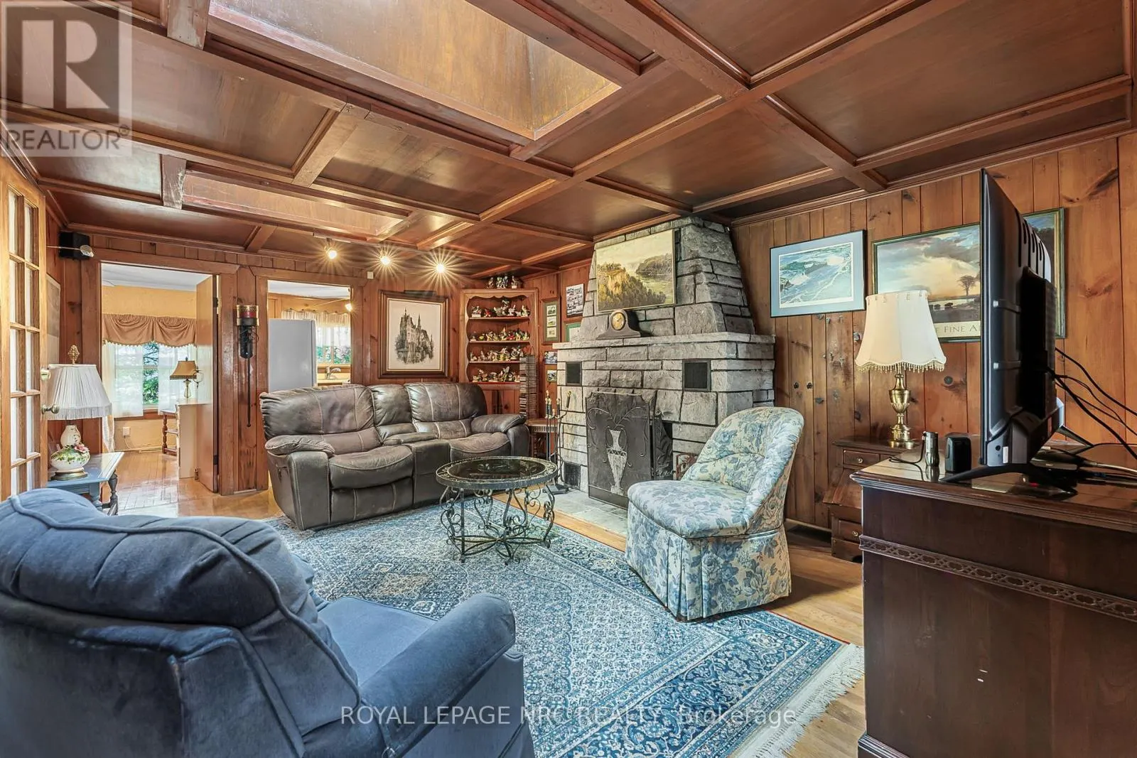 255 CHERRYHILL BOULEVARD S