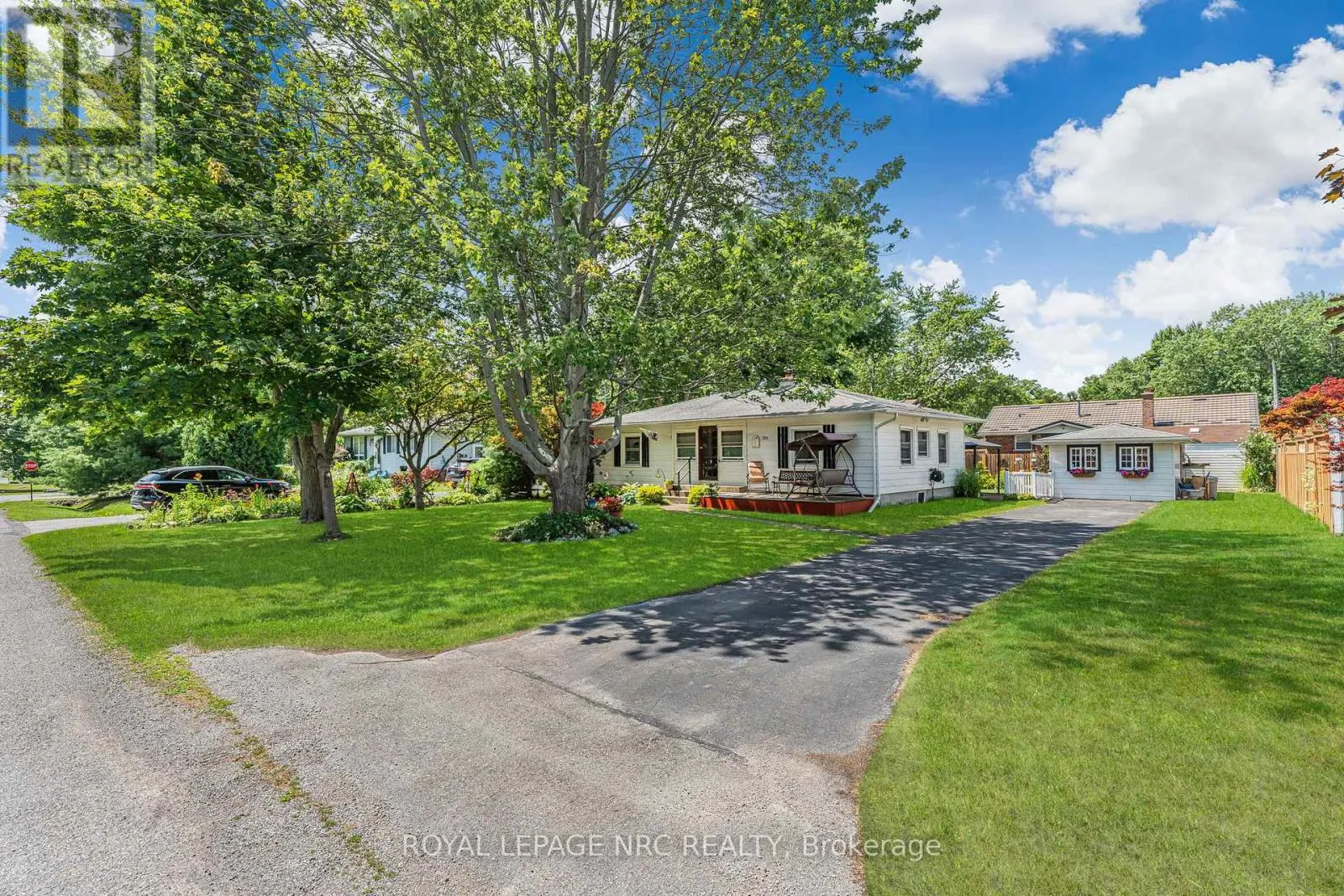 255 CHERRYHILL BOULEVARD S