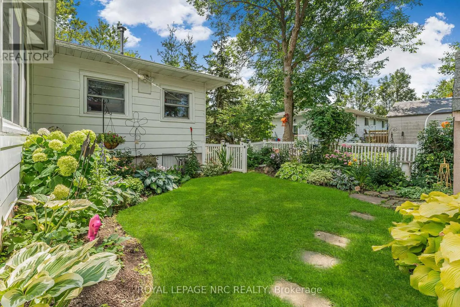 255 CHERRYHILL BOULEVARD S