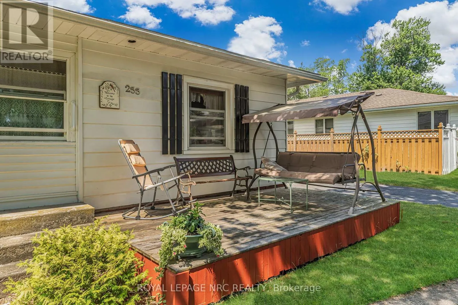 255 CHERRYHILL BOULEVARD S