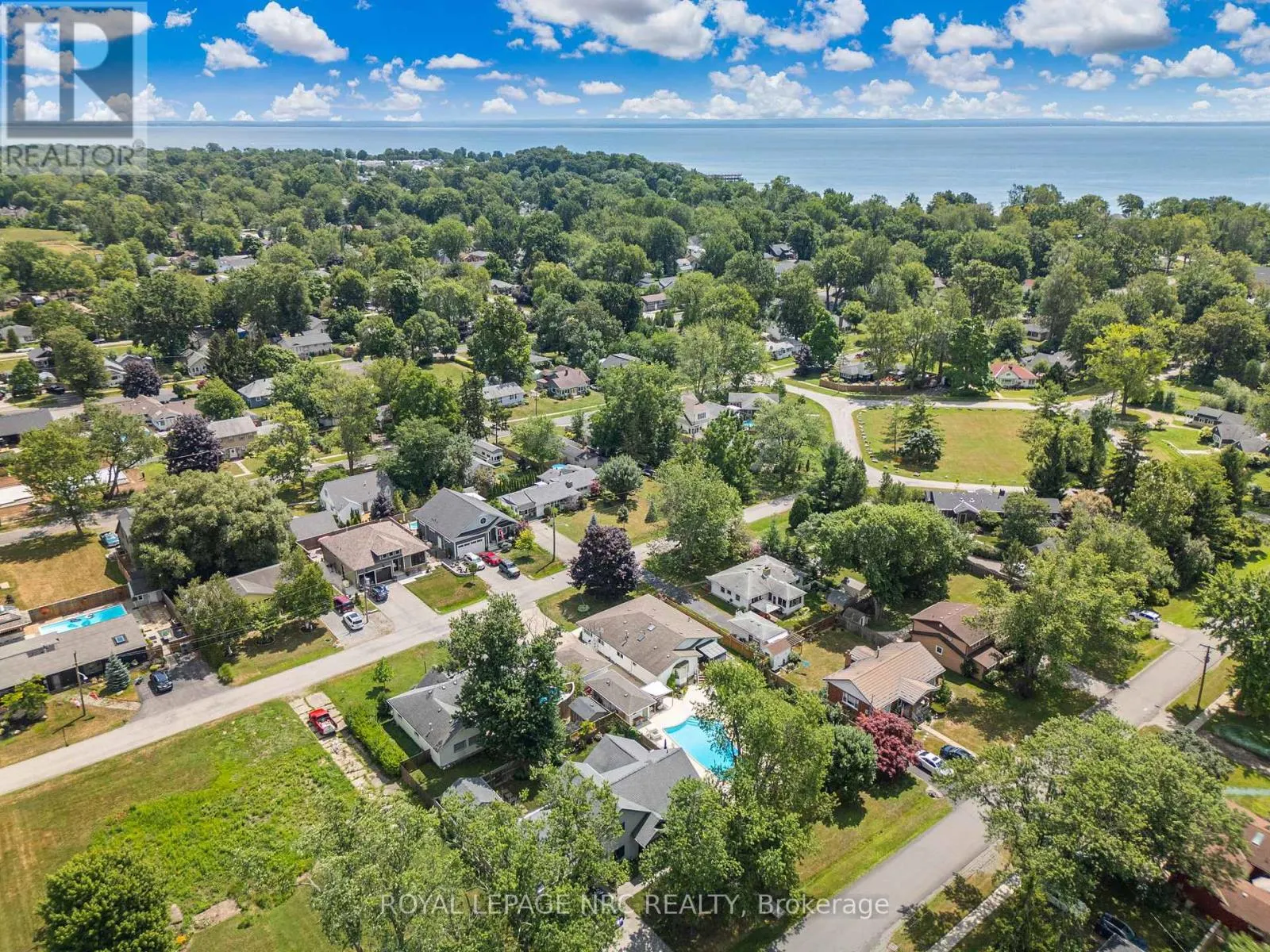 255 CHERRYHILL BOULEVARD S
