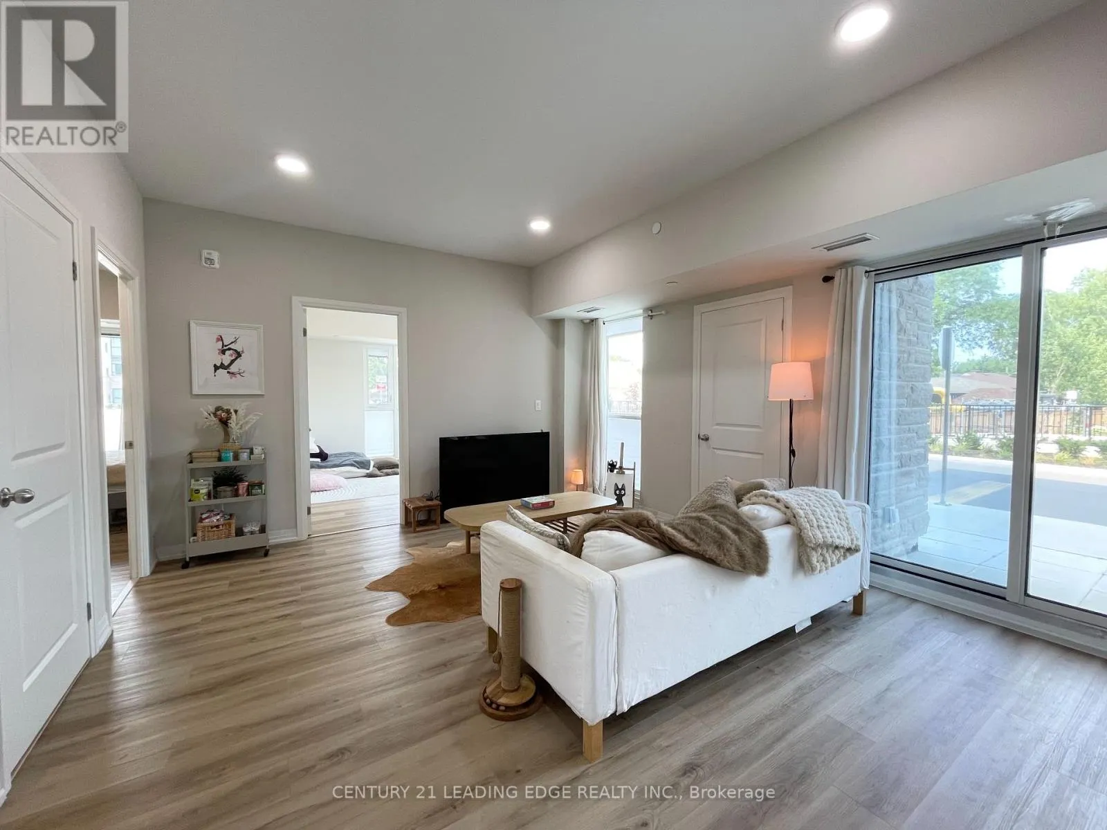#115 - 50 HERRICK AVENUE