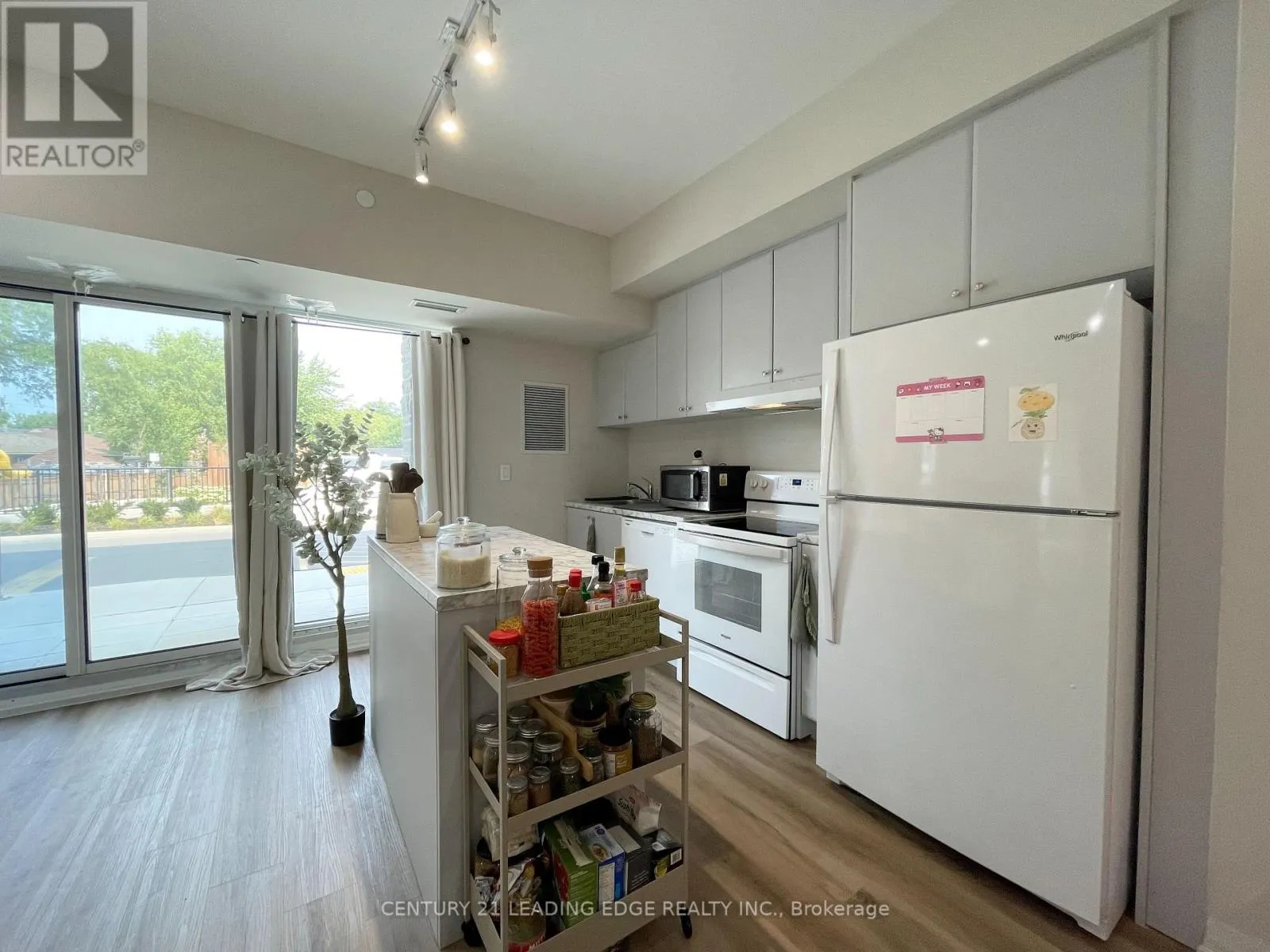 #115 - 50 HERRICK AVENUE