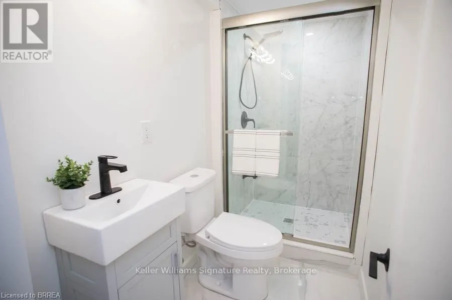 LOWER - 33 BUCKINGHAM STREET, #Lower