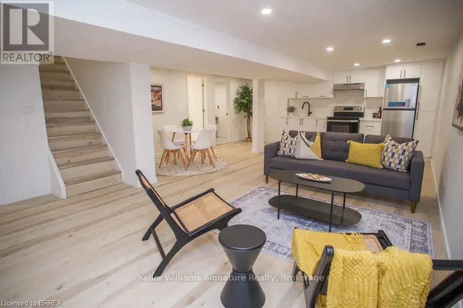 LOWER - 33 BUCKINGHAM STREET, #Lower