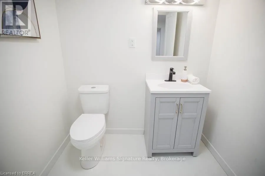 LOWER - 33 BUCKINGHAM STREET, #Lower