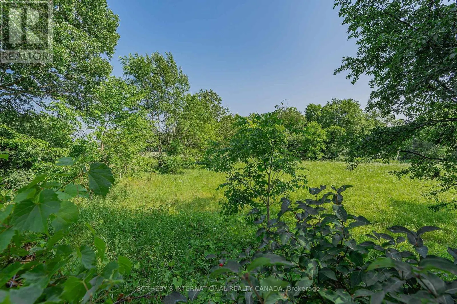 111 HARDCASTLE DRIVE