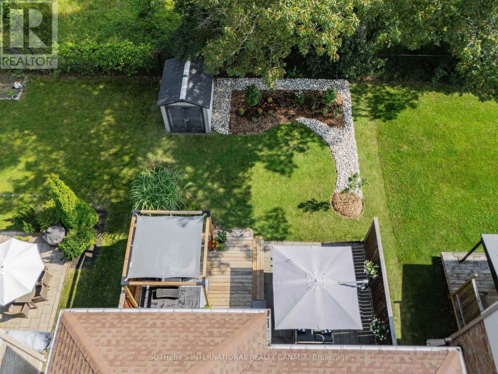 111 HARDCASTLE DRIVE