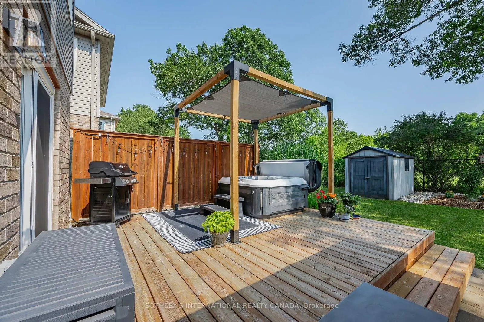 111 HARDCASTLE DRIVE