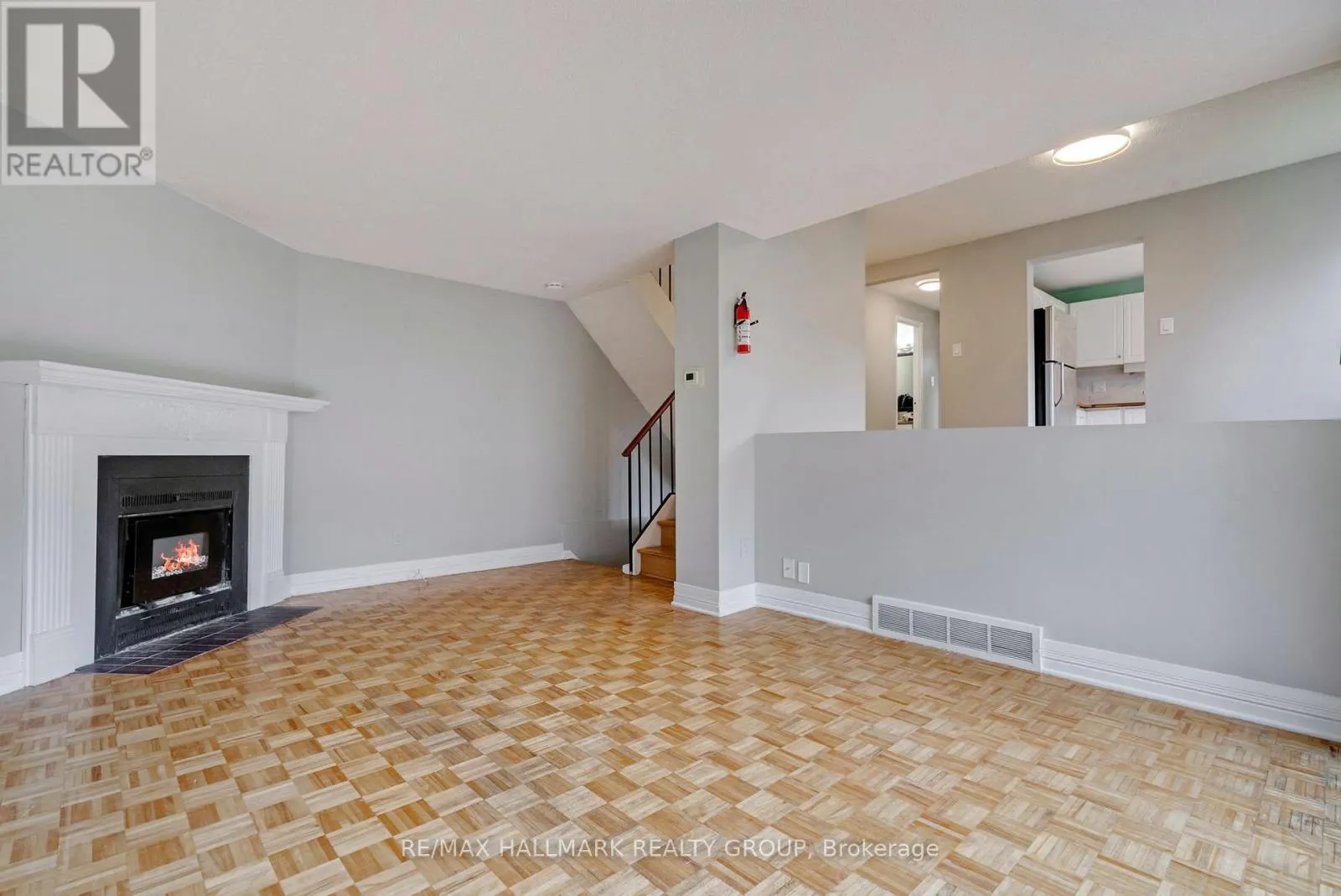 12F LARKSHIRE LANE