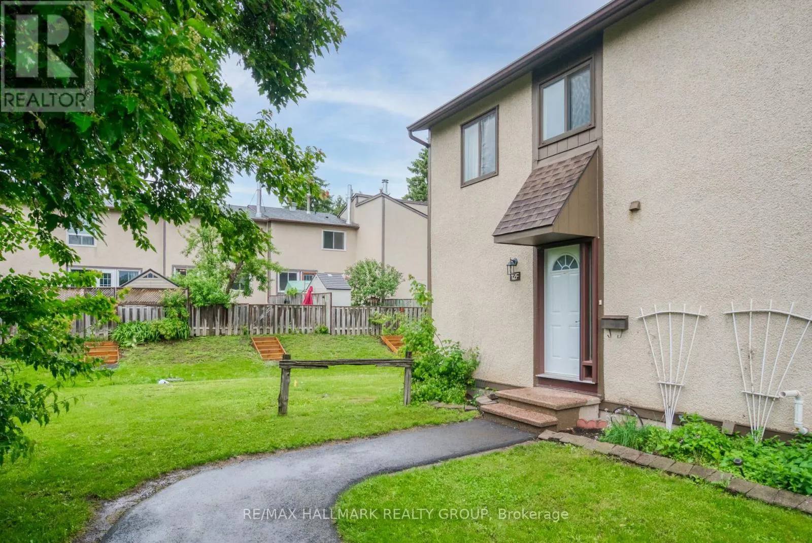 12F LARKSHIRE LANE