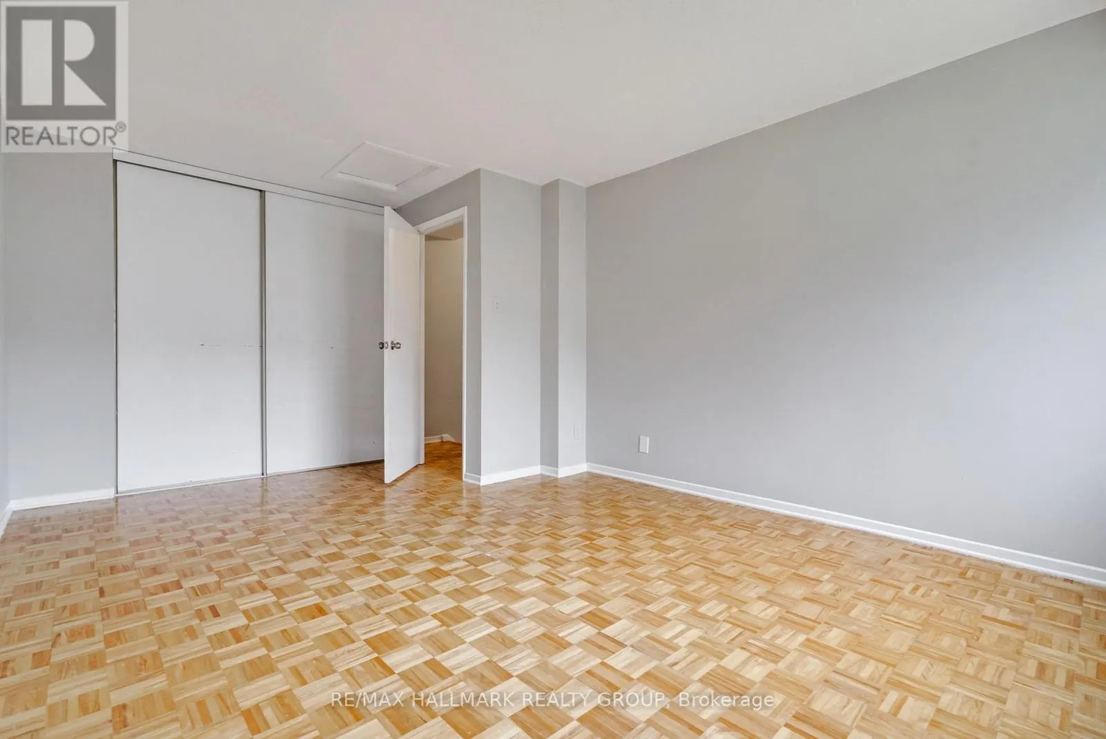 12F LARKSHIRE LANE