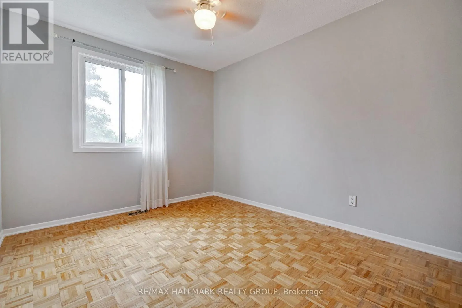 12F LARKSHIRE LANE