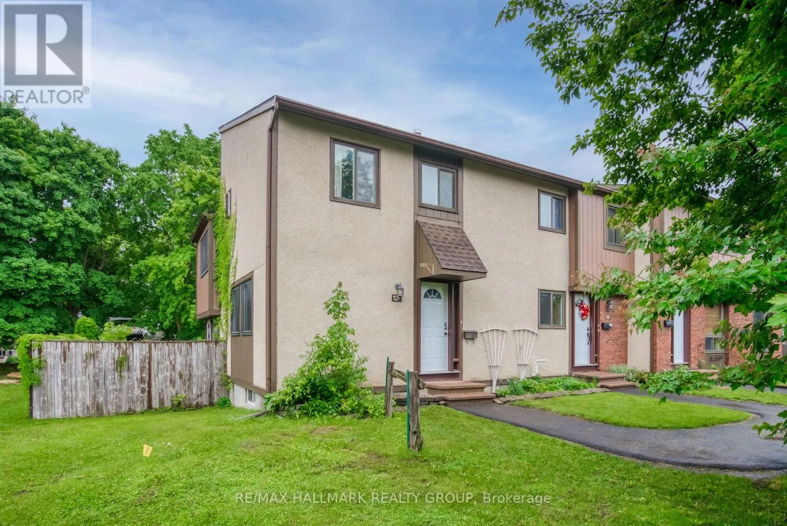 12F LARKSHIRE LANE