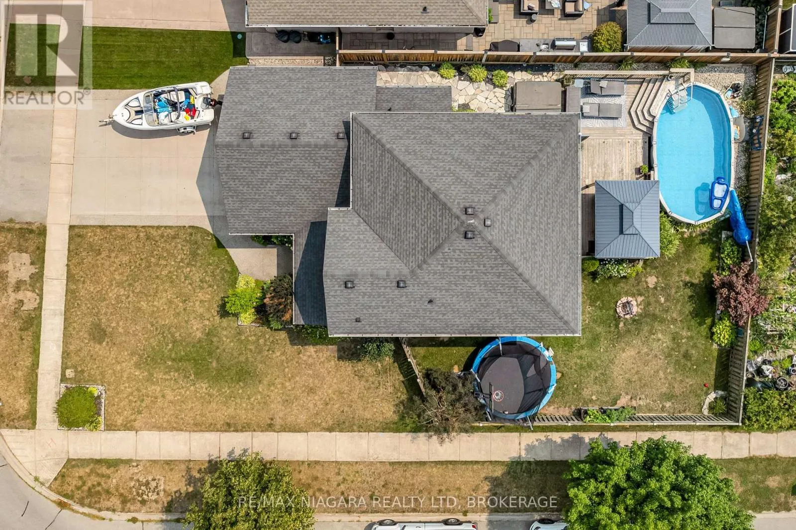 5 WELLANDVALE DRIVE