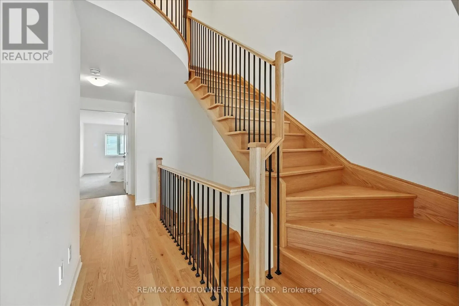 353 RAYMOND ROAD