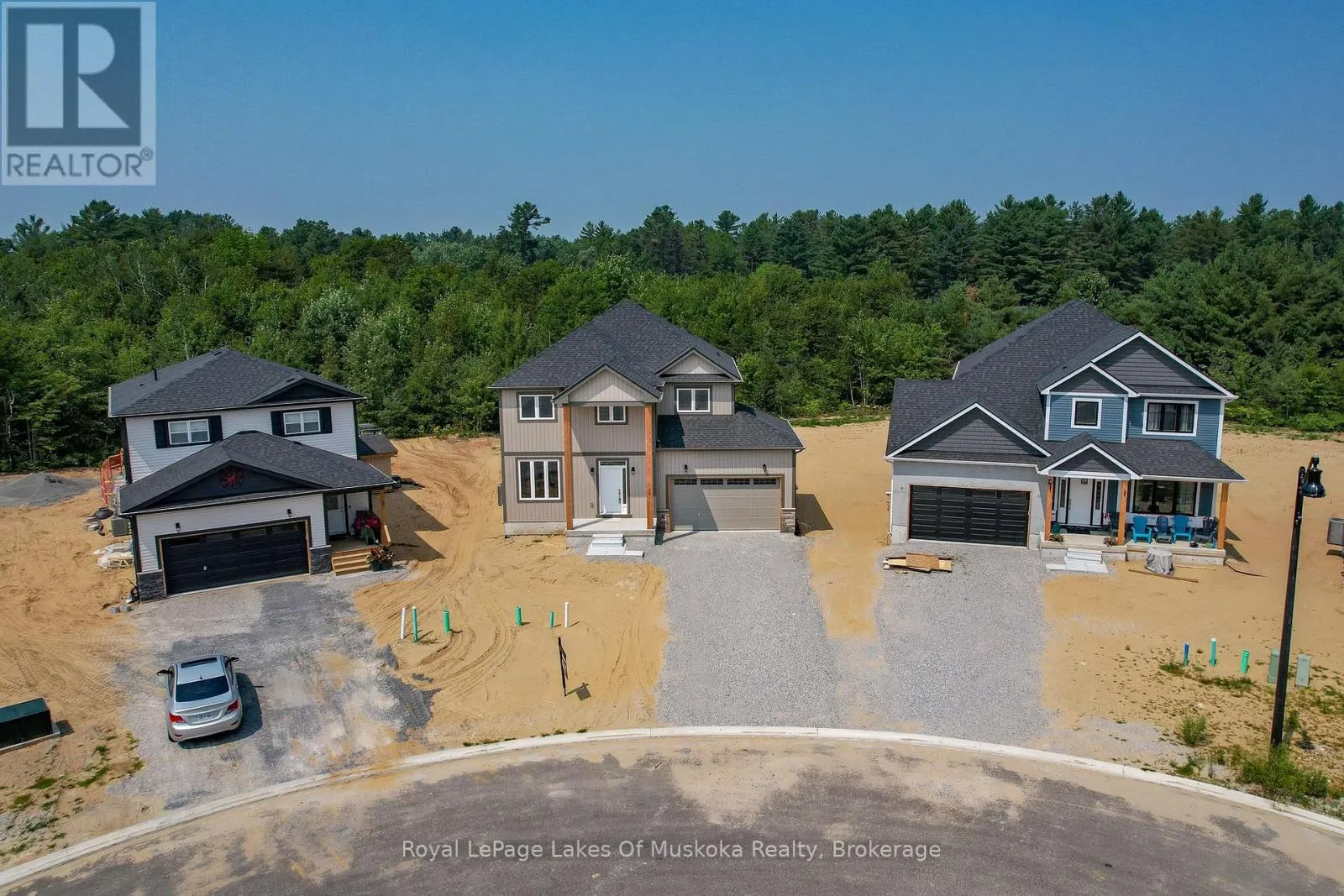 37 WHITEHORN PARK
