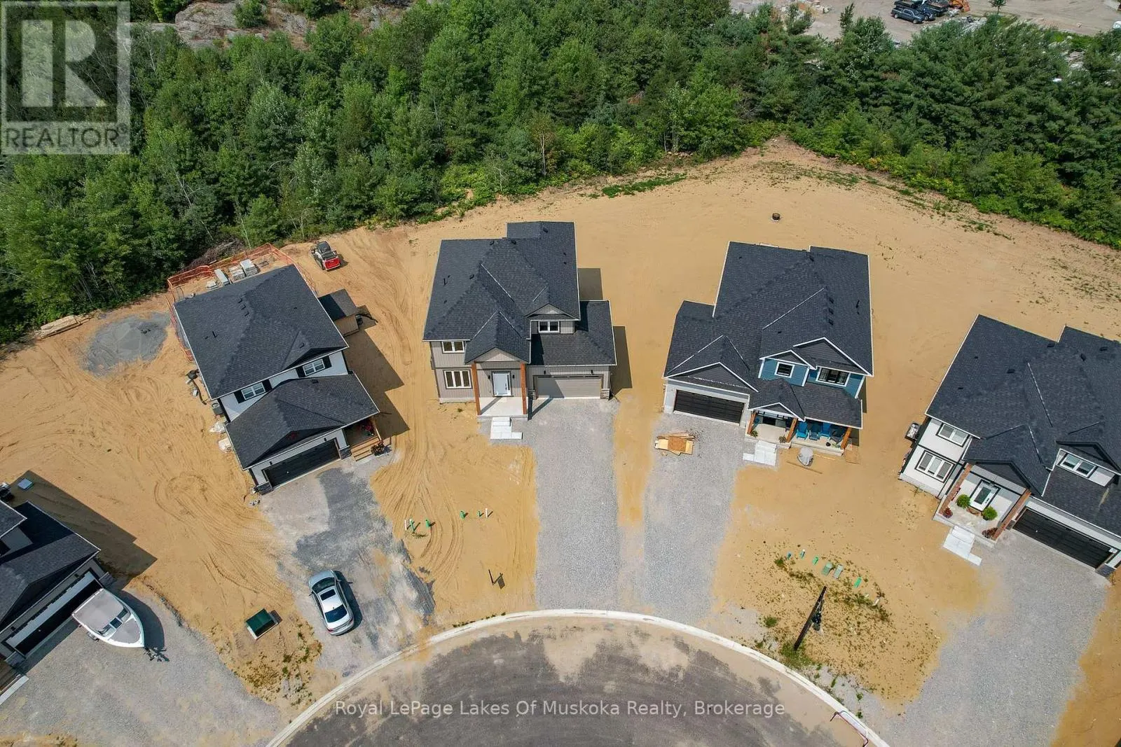 37 WHITEHORN PARK