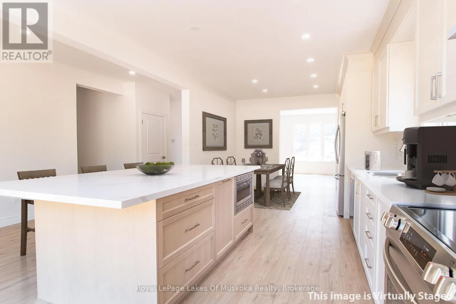 37 WHITEHORN PARK
