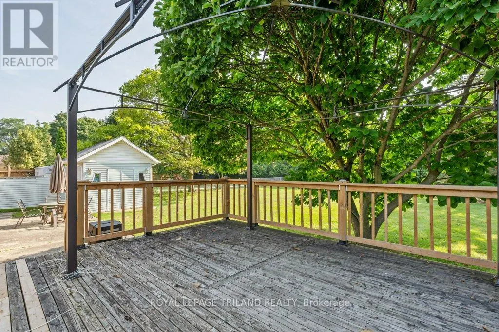 15 DALEWOOD DRIVE