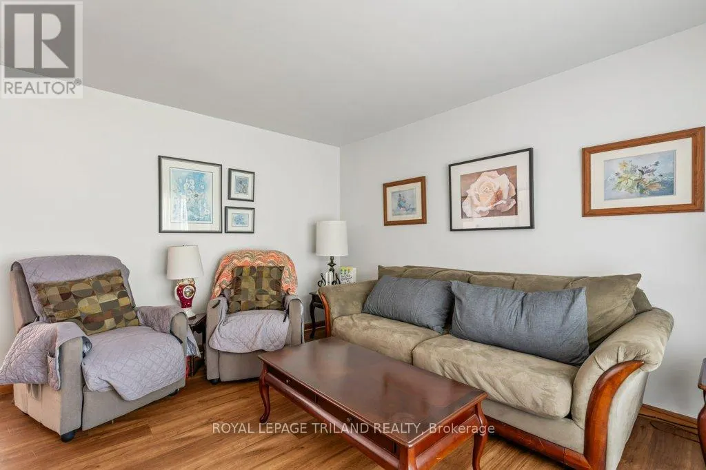 15 DALEWOOD DRIVE