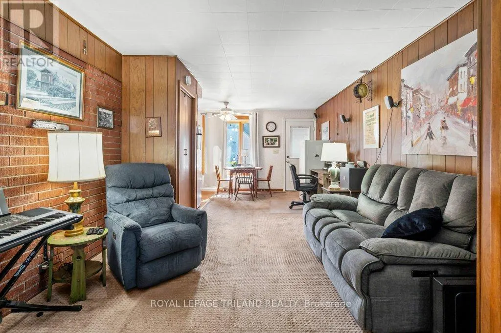 15 DALEWOOD DRIVE
