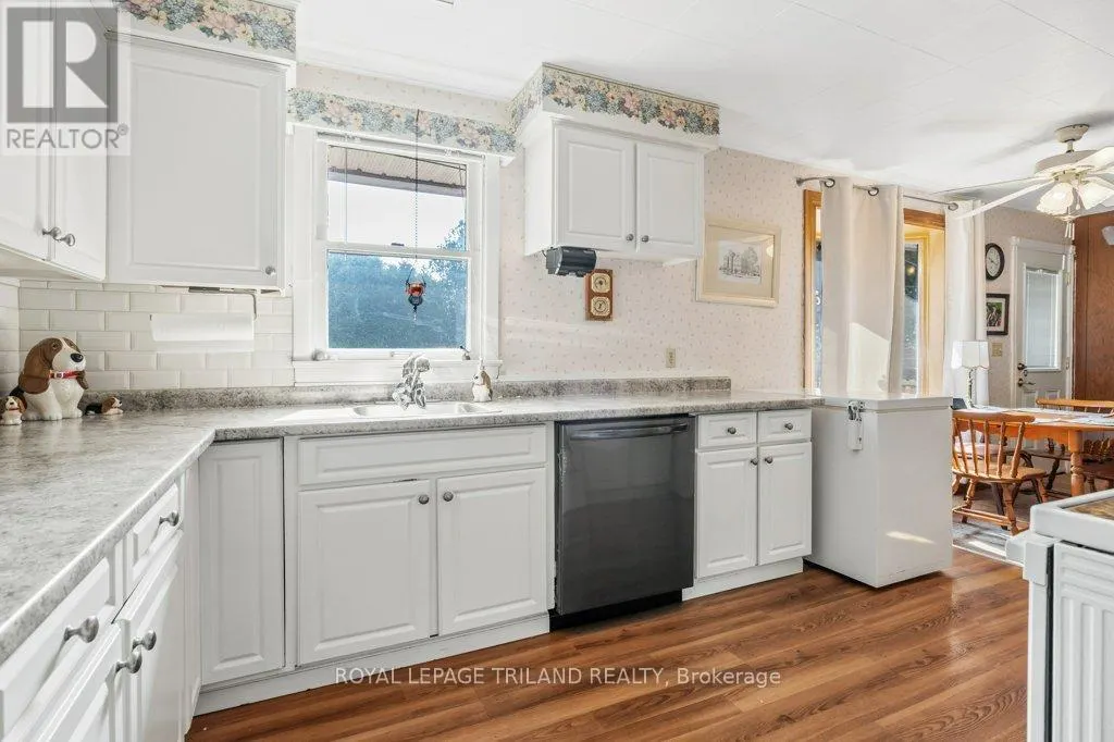 15 DALEWOOD DRIVE