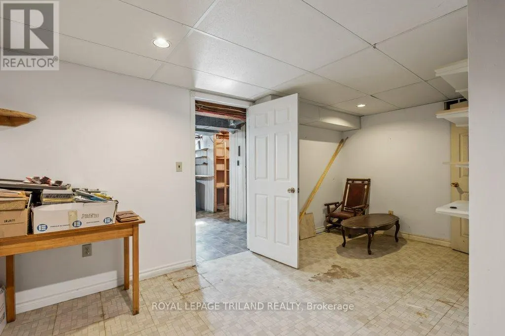 15 DALEWOOD DRIVE