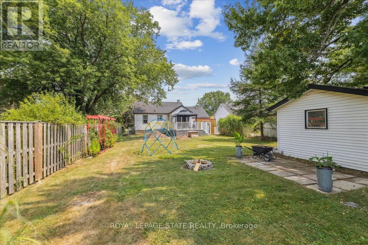 1591 MERRITTVILLE HIGHWAY