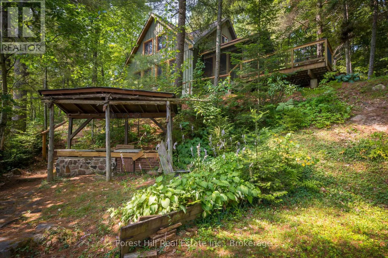 1224 MOOT LAKE ROAD S