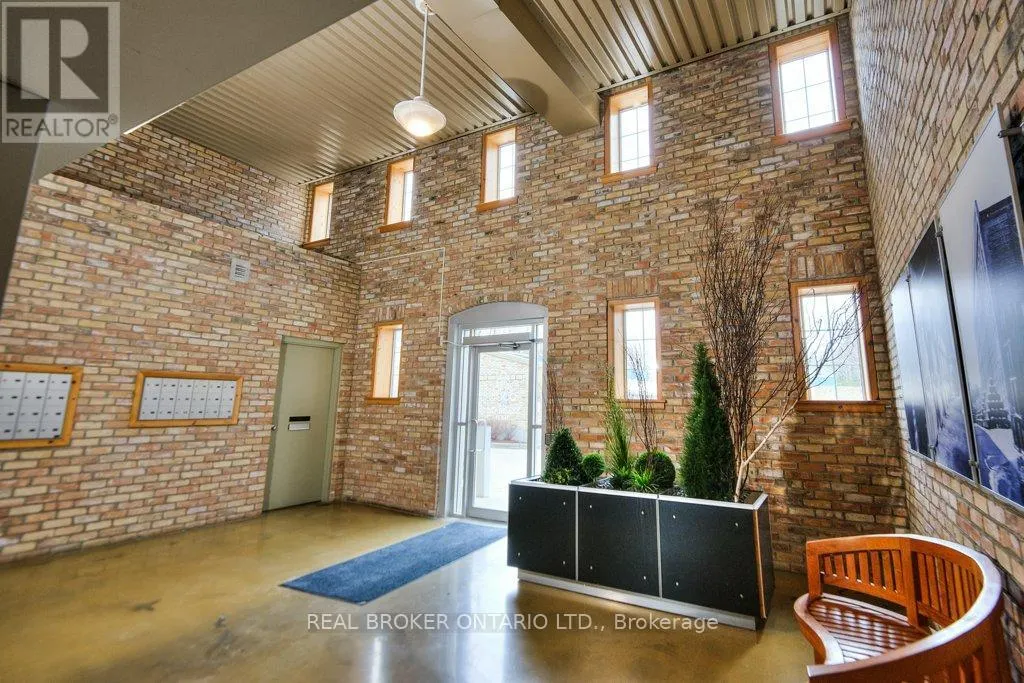 202 - 3 FATHER DAVID BAUER DRIVE