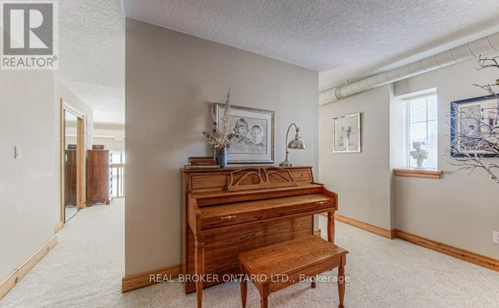 202 - 3 FATHER DAVID BAUER DRIVE