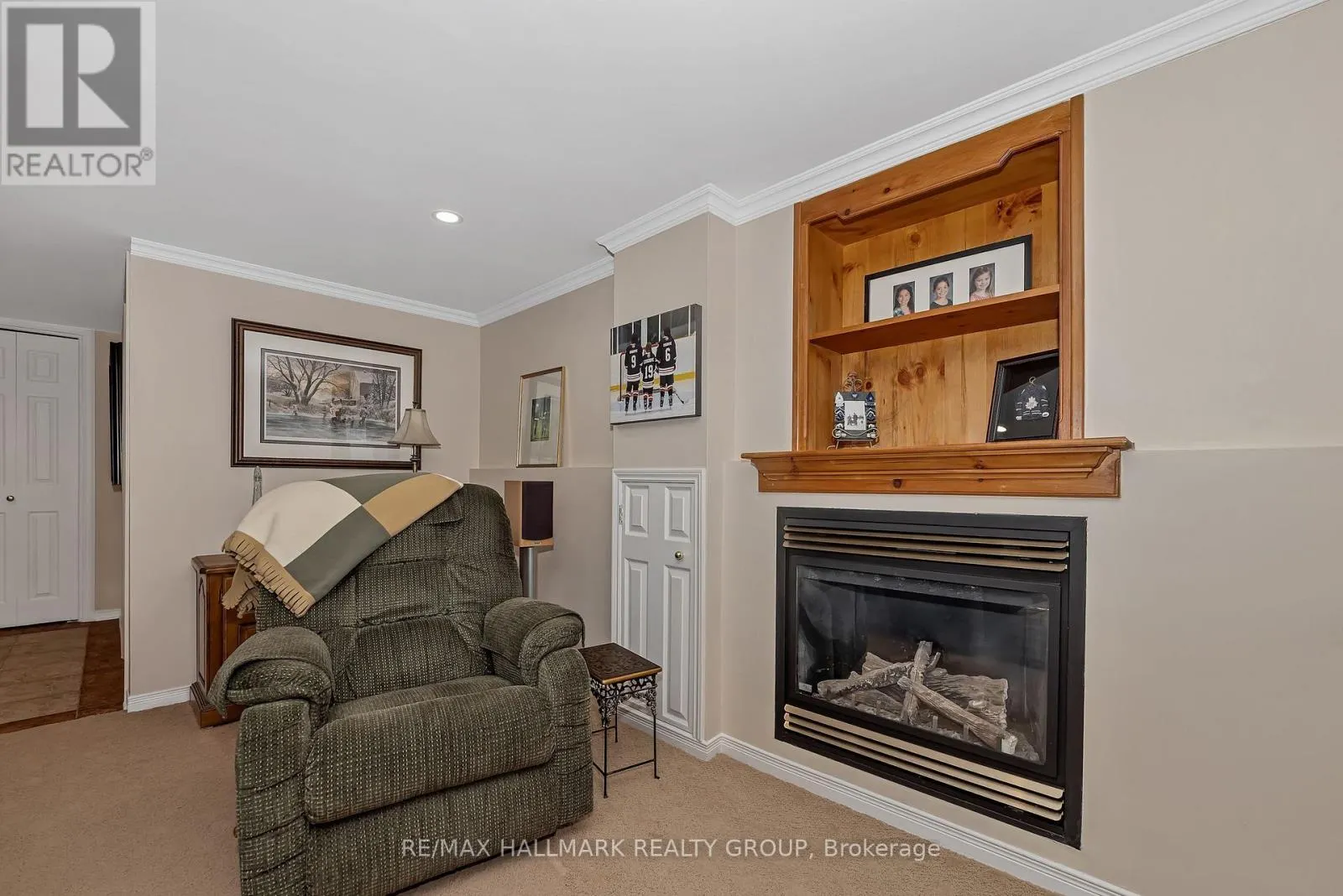 41 CLAUDET CRESCENT