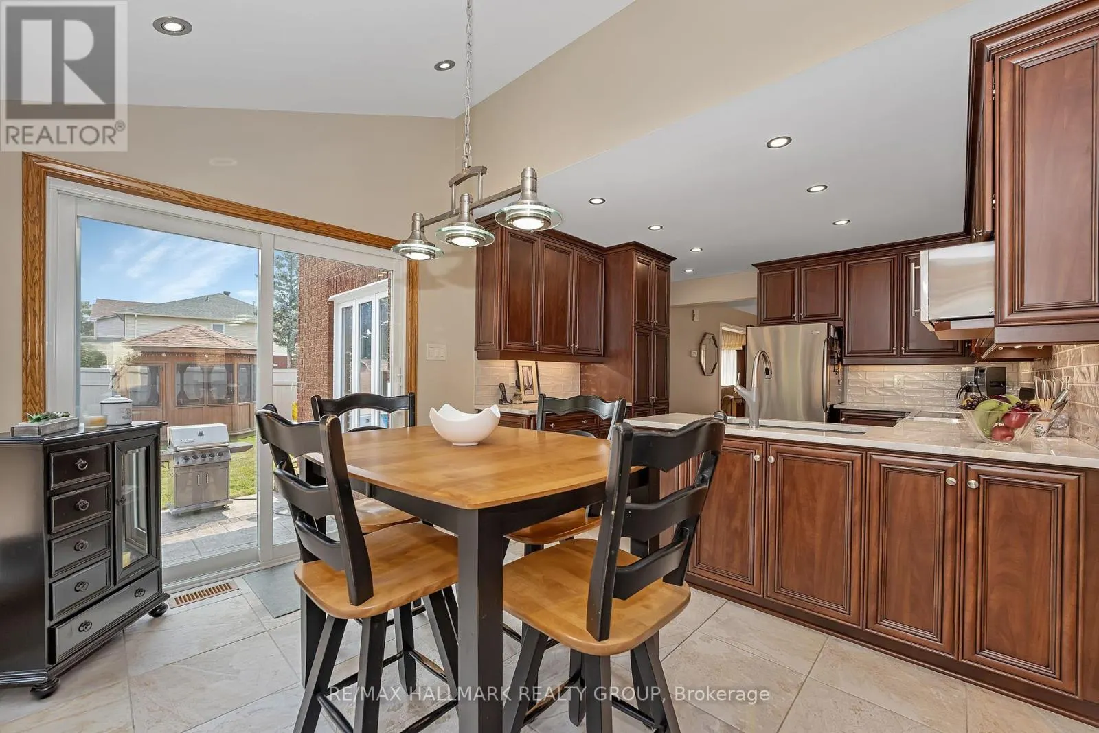 41 CLAUDET CRESCENT