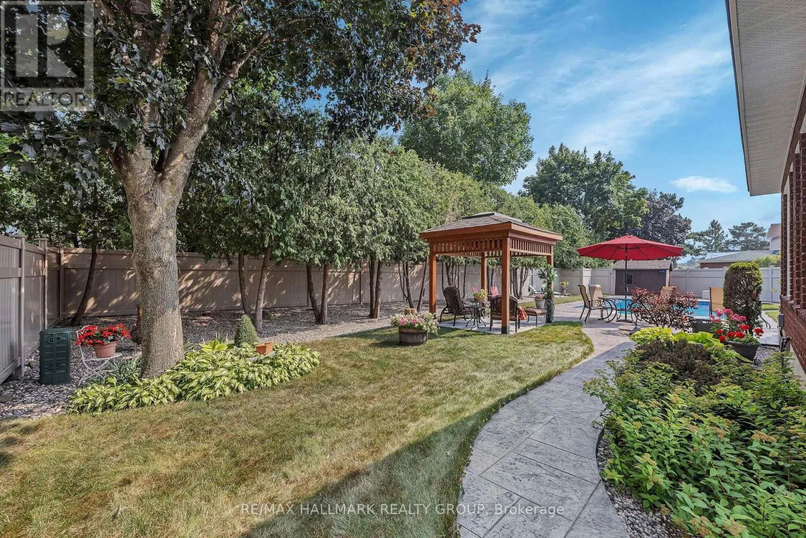 41 CLAUDET CRESCENT