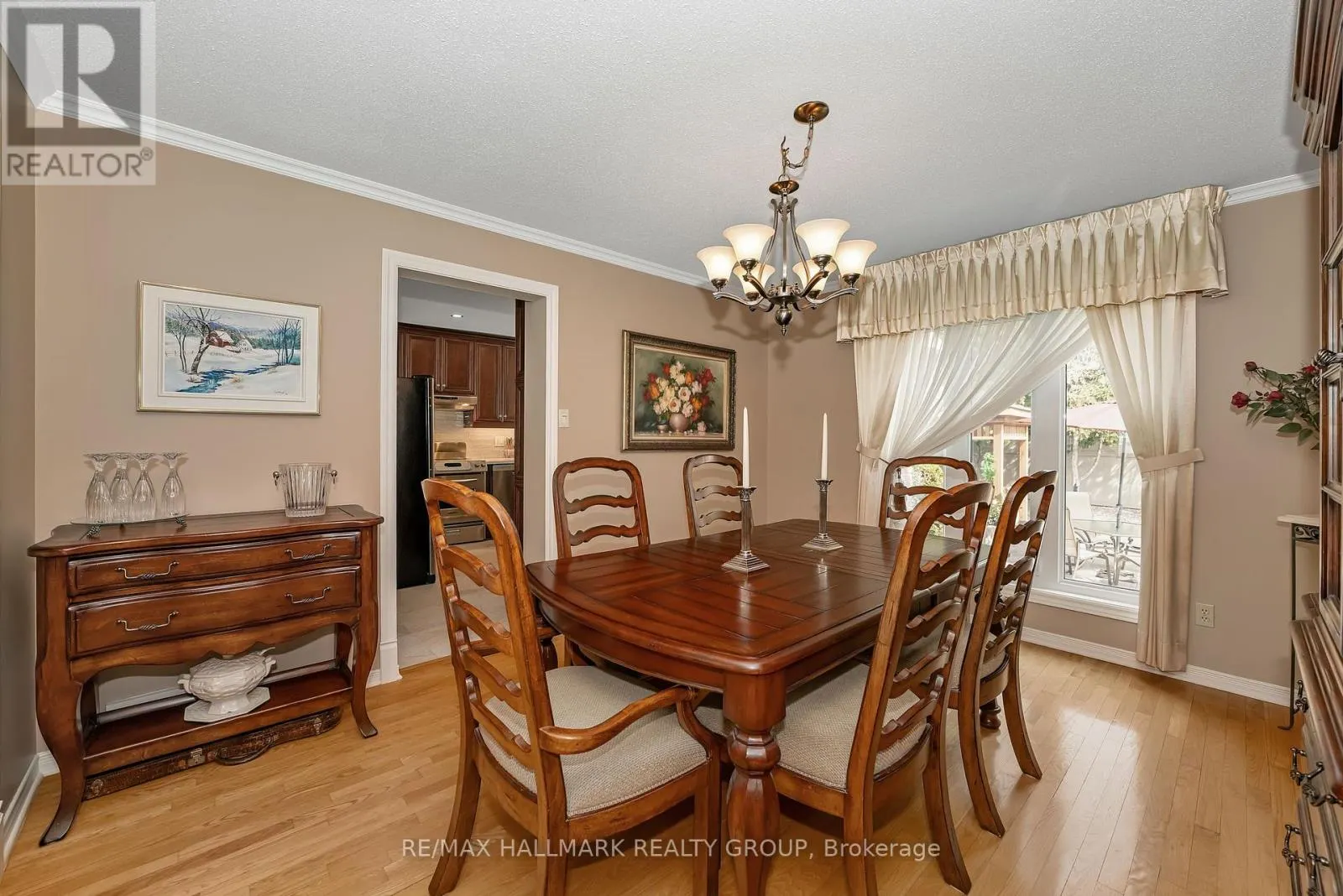 41 CLAUDET CRESCENT
