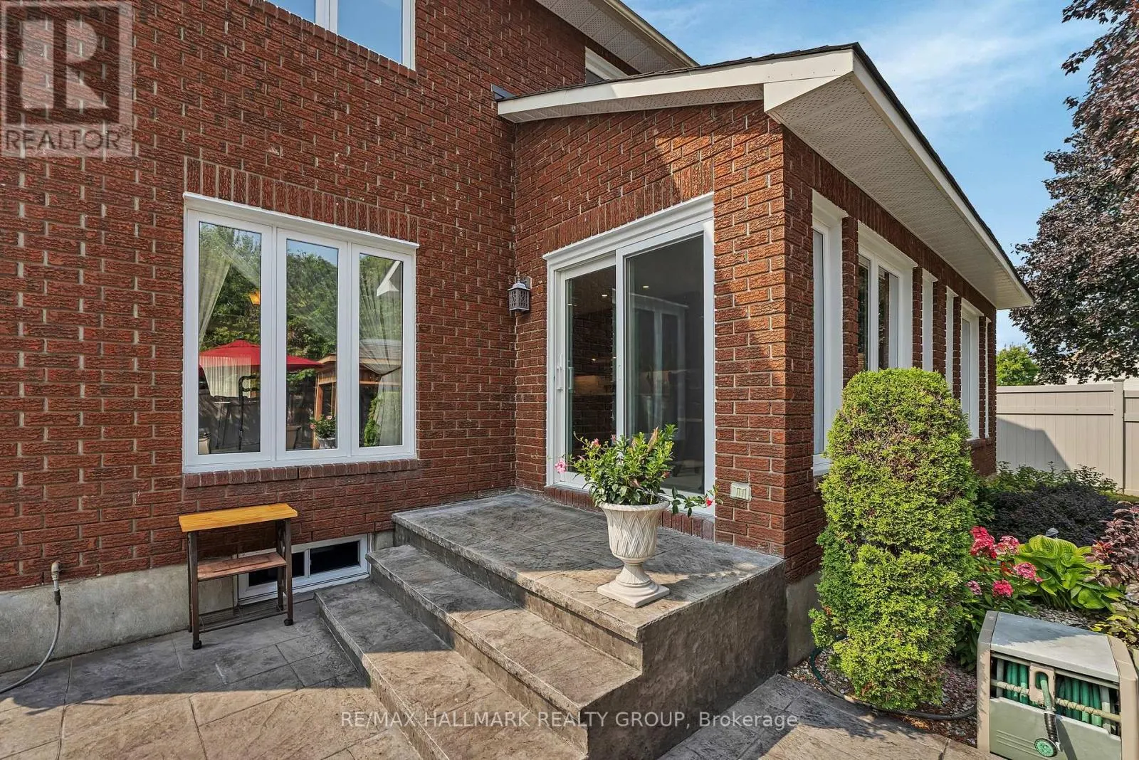41 CLAUDET CRESCENT