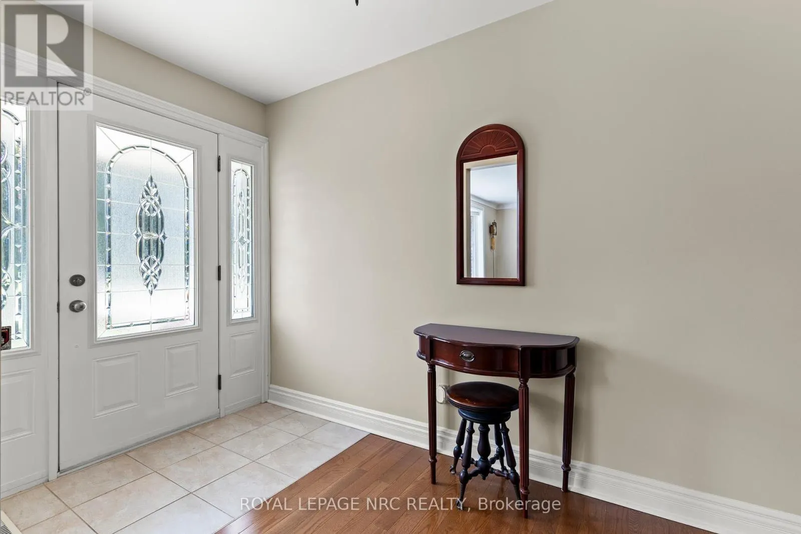 10 UPPER CANADA DRIVE