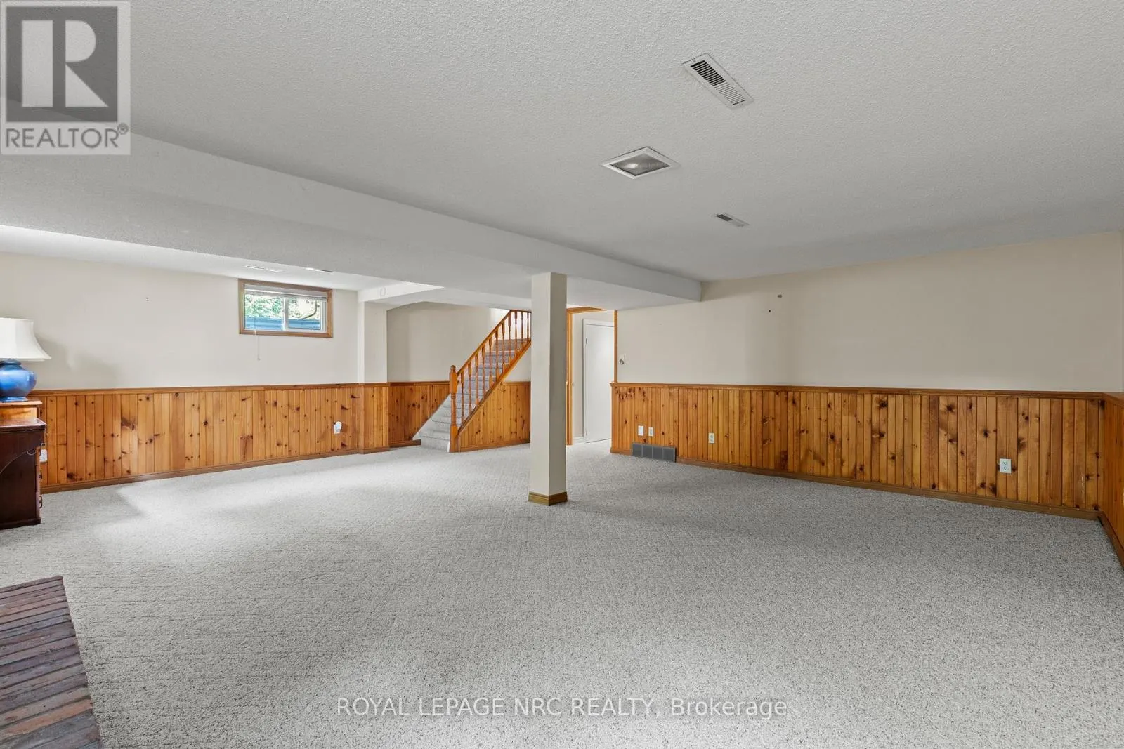 10 UPPER CANADA DRIVE