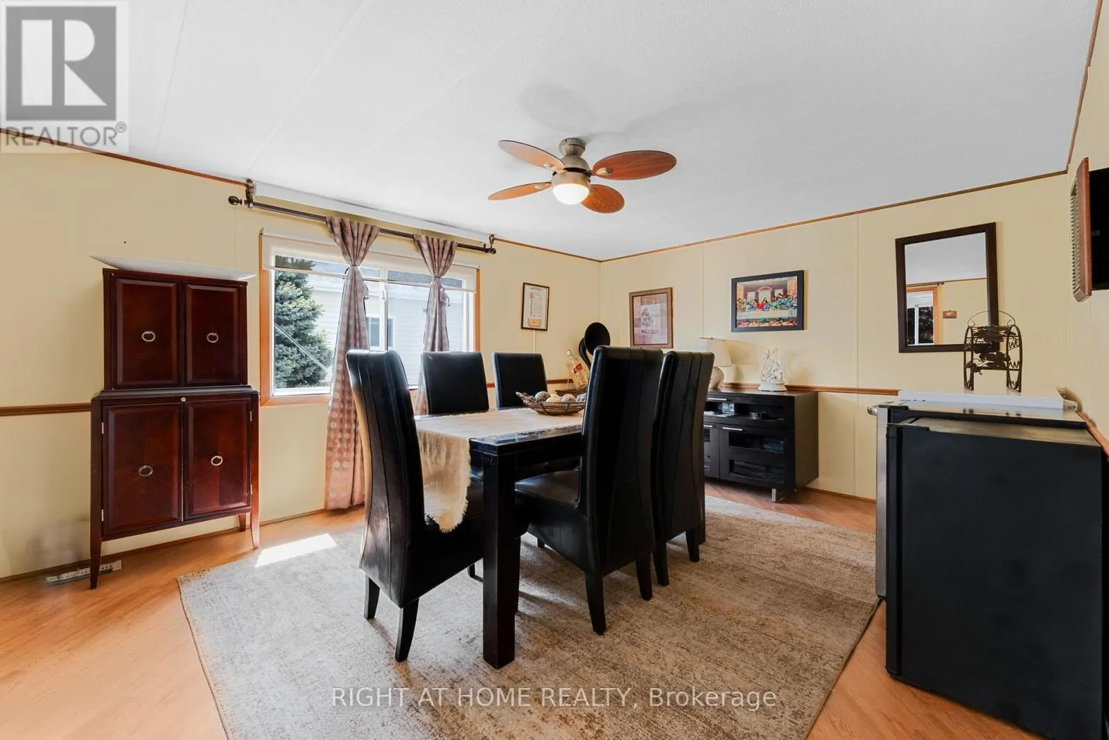 8 - 3033 TOWNLINE ROAD