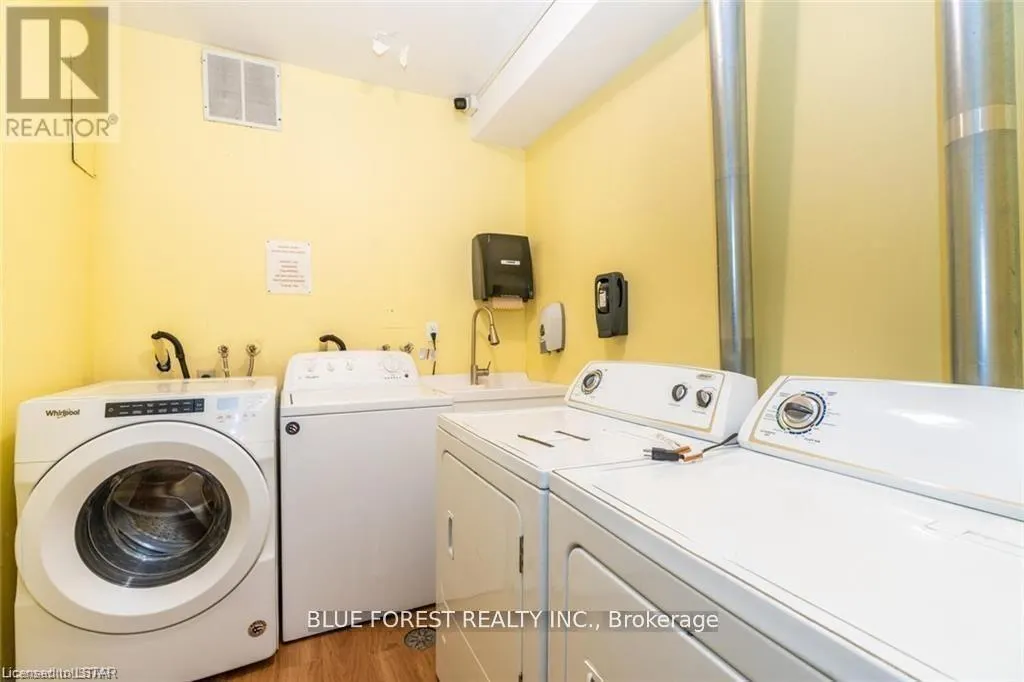 108 - 9 JACKSWAY CRESCENT, #108