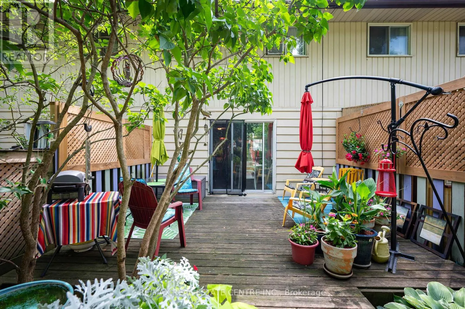 26 MARLBORO COURT