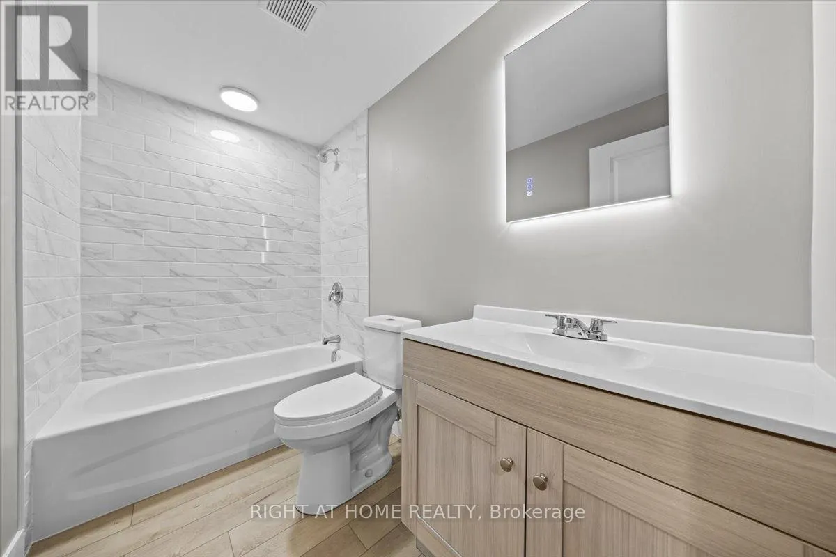 319 OXER PLACE