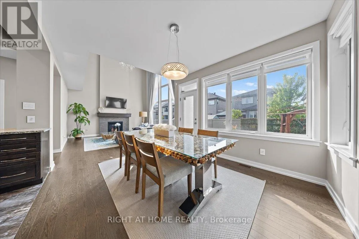 319 OXER PLACE