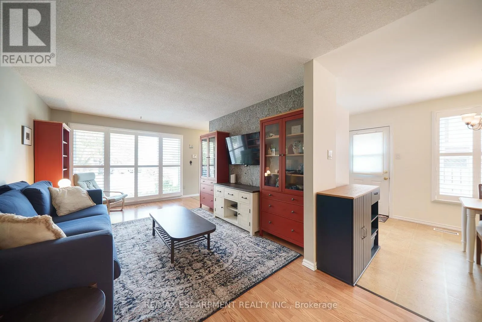 70 FOUR SEASONS DRIVE