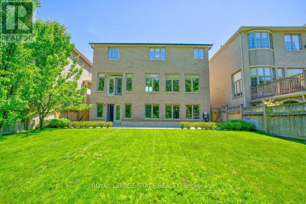 104 DIIORIO CIRCLE