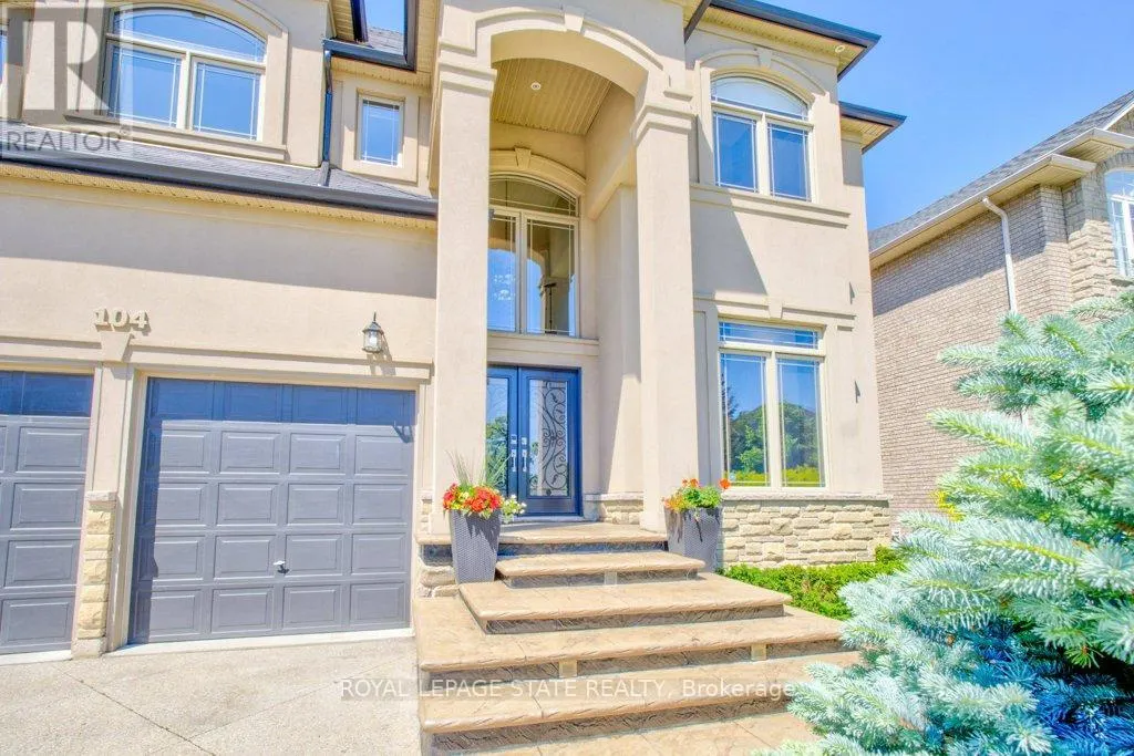 104 DIIORIO CIRCLE