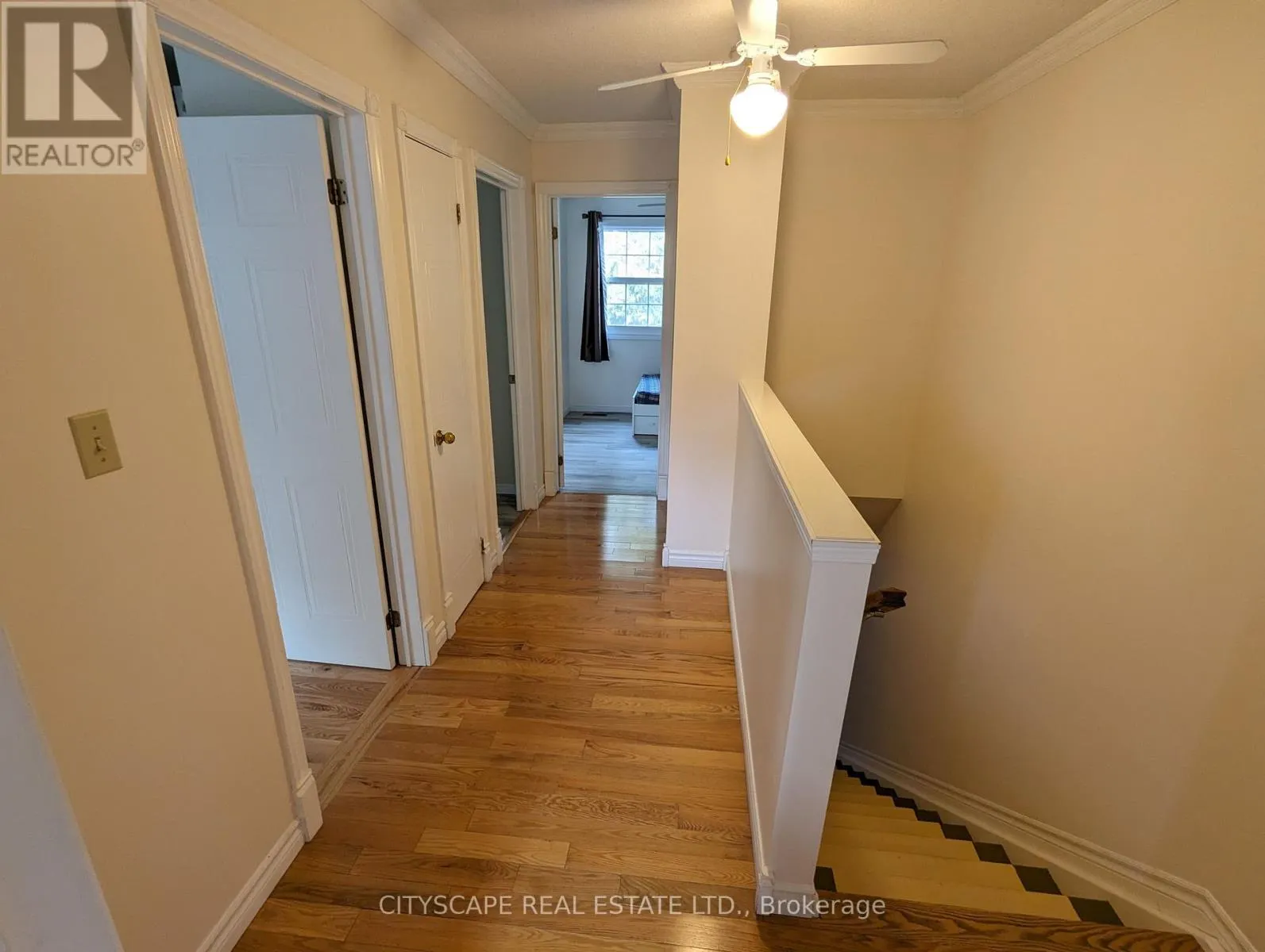 17 - 250 KEATS WAY