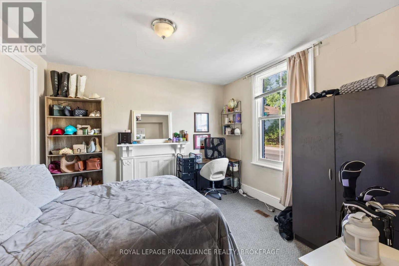 249 DIVISION STREET