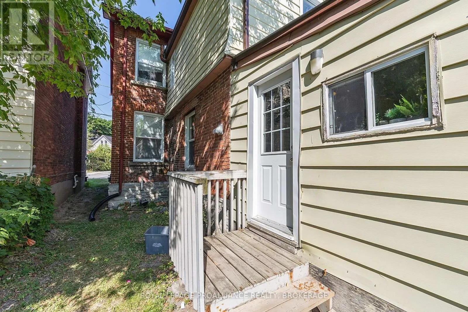 249 DIVISION STREET